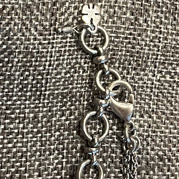 EUC Lucky Brand Necklace-Gorgeous silver toned turquoise stone 18” necklace - Picture 3 of 7